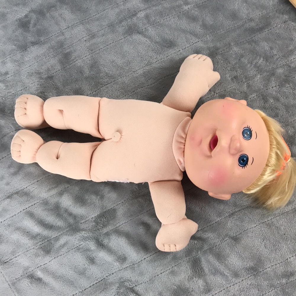 Cabbage Patch Baby - Picture 10 of 13